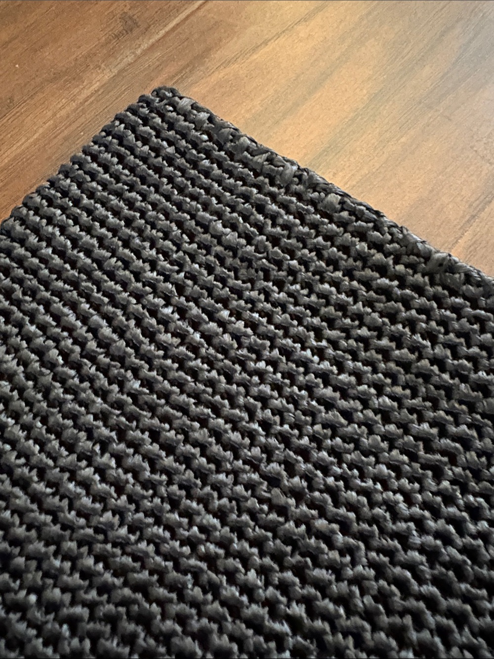 Black Raffia Woven Tassel Clutch - Picture 3 of 6